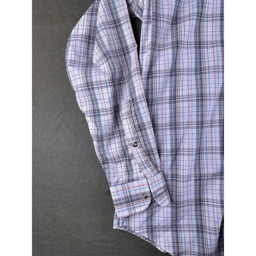 Vintage Levis Plaid Button Up Shirt Tapered Fit Hong Kong Medium